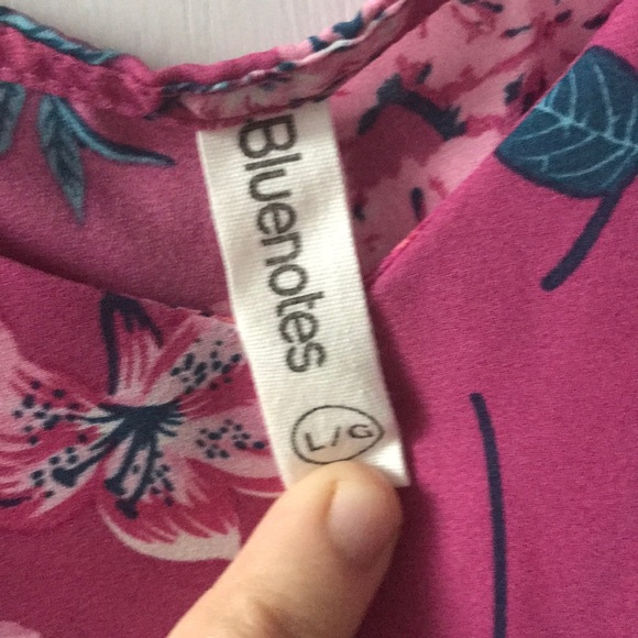 Floral pink top - Picture 2 of 2